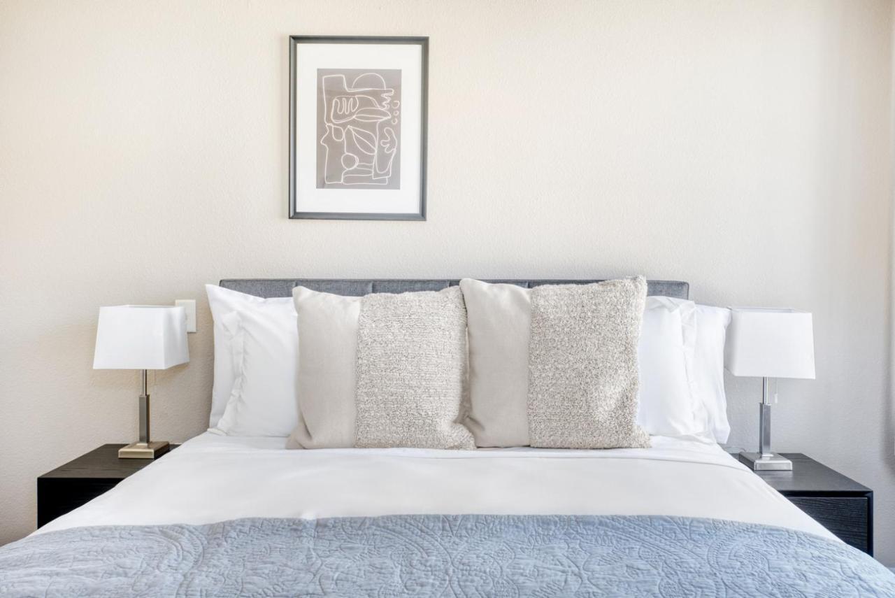3br W Wd Gym Pool S F O-582 * Santa Clara